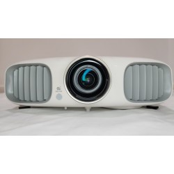 Epson PowerLite Home Cinema 3010 Projector