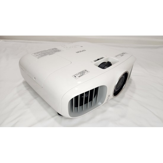 Epson PowerLite Home Cinema 3010 Projector